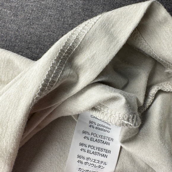 Vuori Mens Light Grey Long Sleeve Hoodie Shirt Size XXL Athleisure Casual - Picture 6 of 12